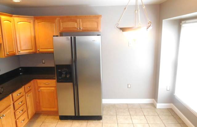3811 USHER COURT Gallery 4