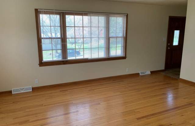 1205 Scott Drive Gallery 3