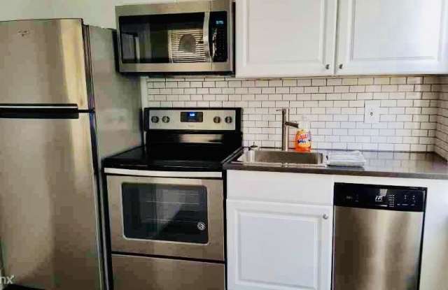 514 S Graham St Apt. 2 Gallery 2