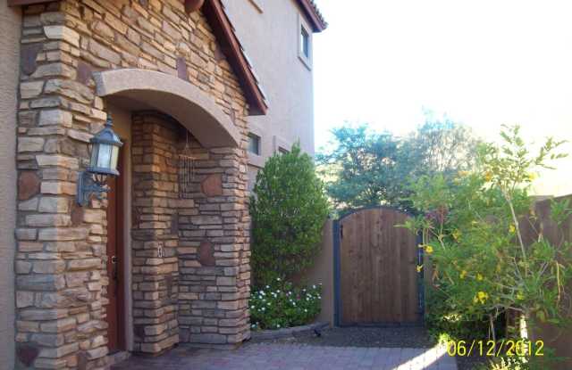 3651 N. Sonoran Hills Gallery 3