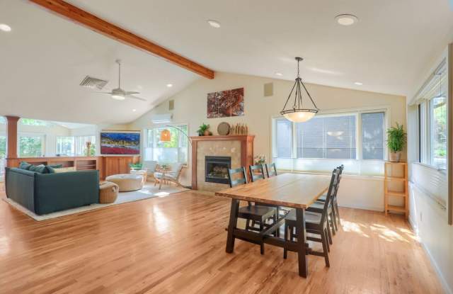 Chautauqua 3BR Sanctuary | Mins to Pearl & Trails Gallery 4