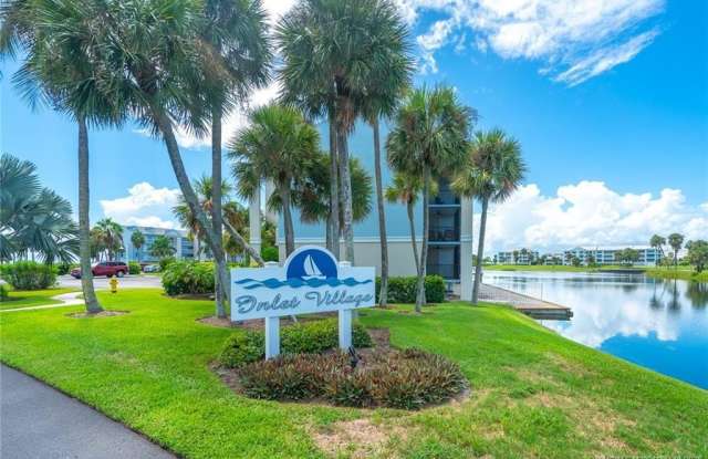 40 NE Plantation Road unit: 309 photos photos