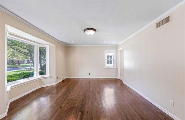 3625 Norcross Lane Gallery 4