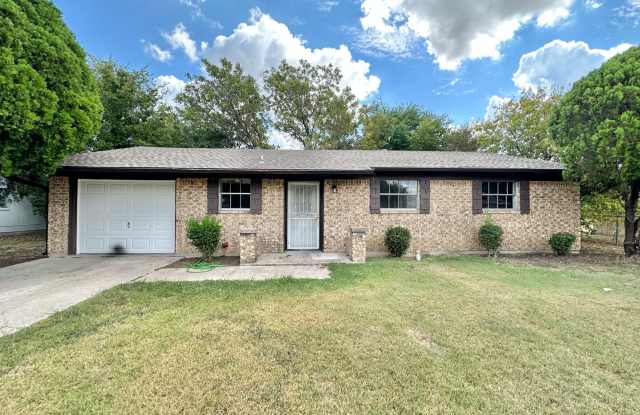Viewable December 1st! Small Pets Accepted! - 1410 Hammond Drive, Killeen, TX 76543