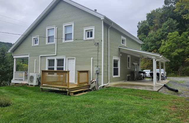 4 Bedroom House for Rent Gallery 1