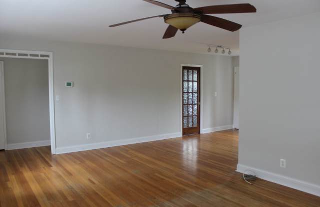 Charming 3BD/2BA Home in Kings Ridge, MD! Gallery 4