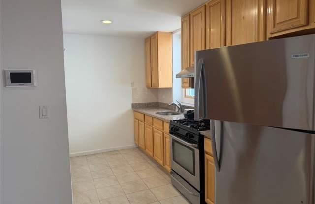 2035 Bay Ridge Parkway Gallery 1