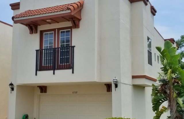 6532 Biscayne Shore LN Gallery 3