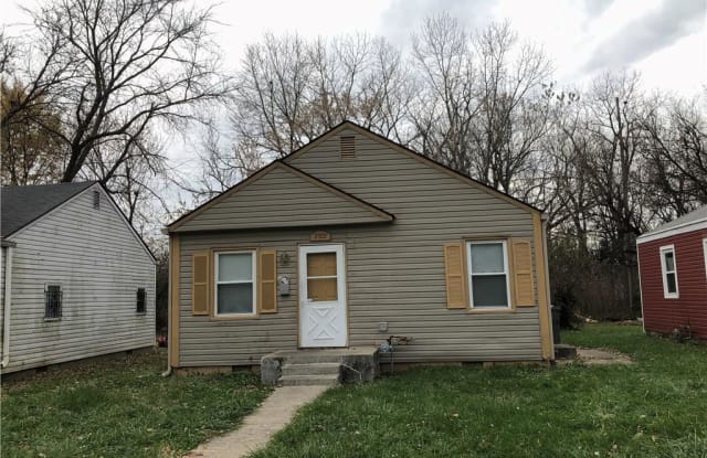 2922 North DREXEL Avenue - 2922 North Drexel Avenue, Indianapolis, IN 46218
