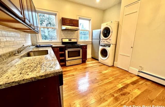 285 Whitwell St. - 285 Whitwell Street, Quincy, MA 02169