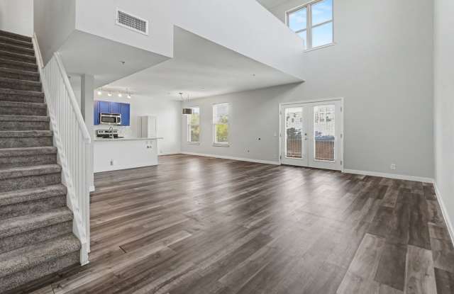Capitol Hill Condo Living - 2 story with 2 Bedrooms and a Loft!    **Half Off December Rent!** Gallery 3