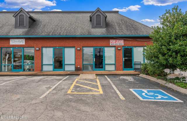 5034 N Broadway St photos photos