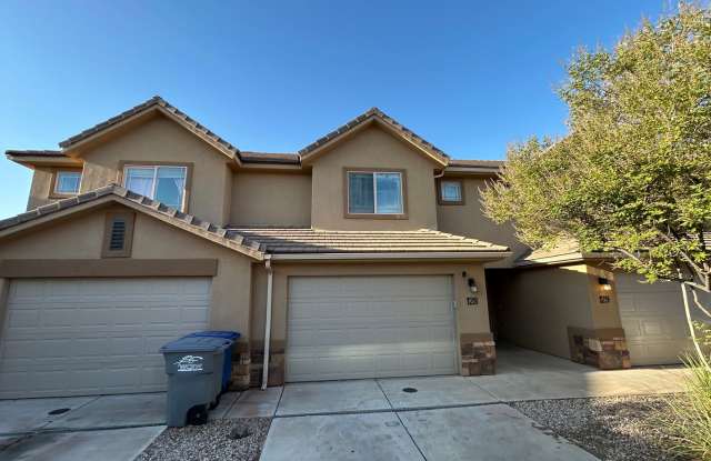 3 bed, 2.5 bath, 1.5 Car Garage photos photos