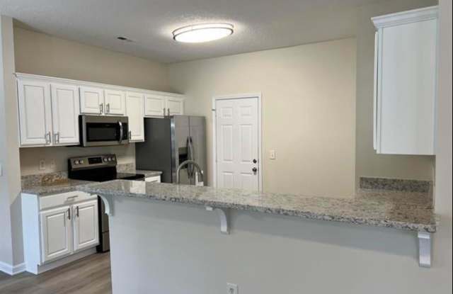 4355 Rivergate Ln. Gallery 3