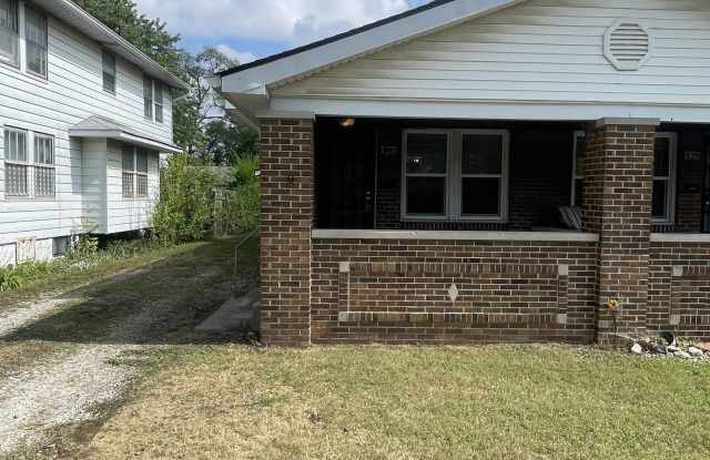 841 N Emerson Avenue photos photos