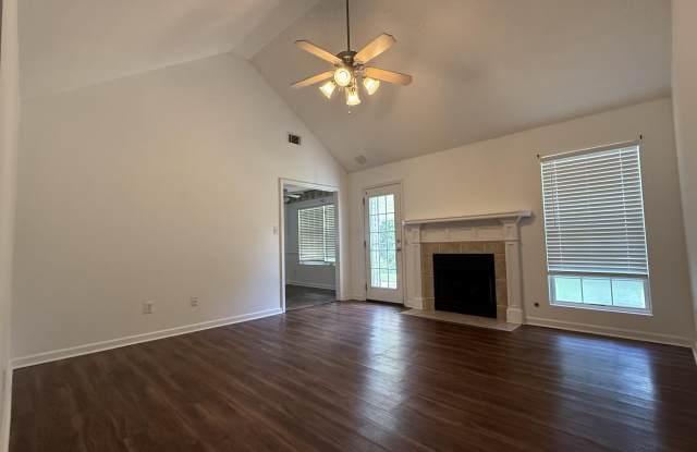 4907 Creek Bottom Court Gallery 2