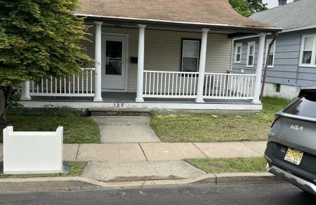 105 Poplar Avenue photos photos