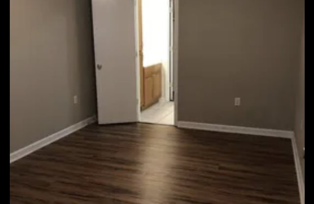 4518 Y A Tittle Ave photos photos