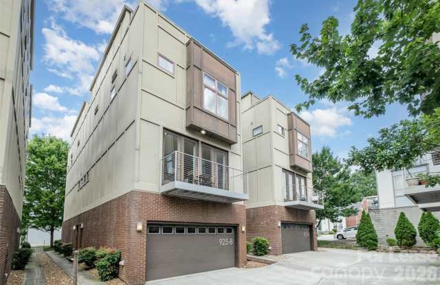 925 Westbrook Drive photos photos