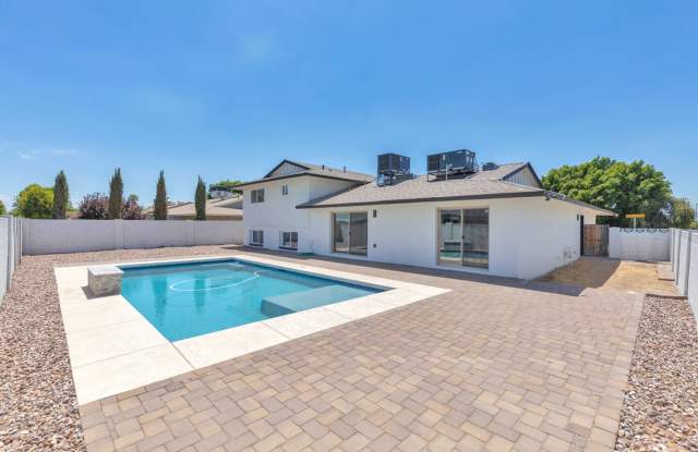 Exceptional 6-Bedroom Home with Pool Near ASU Campus photos photos