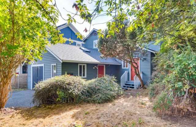 161 28th Ave - 161 28th Avenue, Seattle, WA 98122