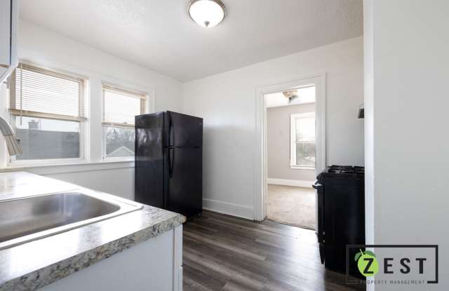 90 Catherine St photos photos