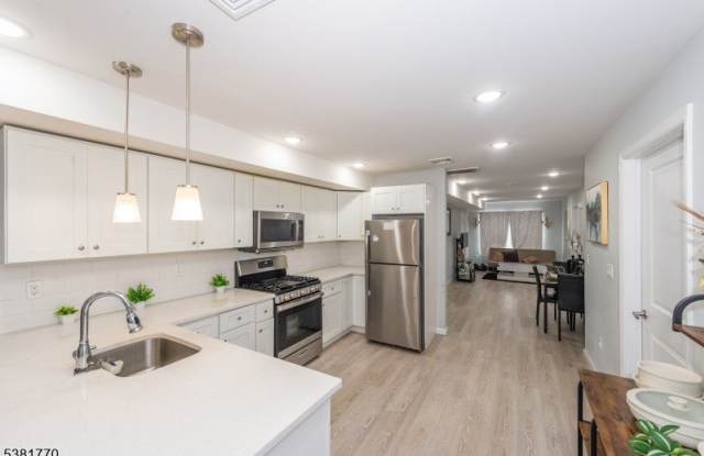 59 Mercer St Unit 3 - 59 Mercer Street, Paterson, NJ 07524