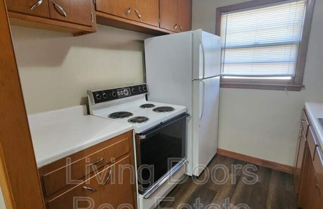 1027 Garfield St 5 photos photos