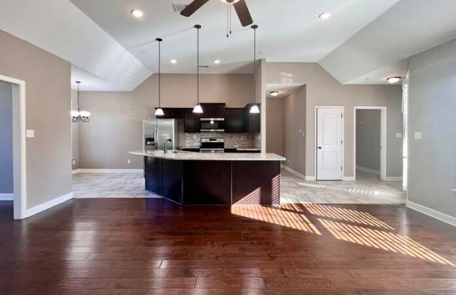 8883 Glen Crossing photos photos