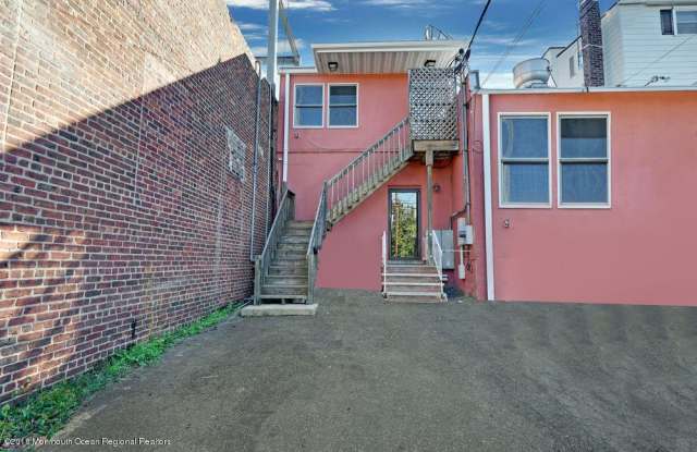 69 1st Avenue Gallery 2