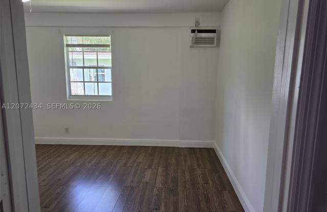 4381 Purdy Ln Gallery 3