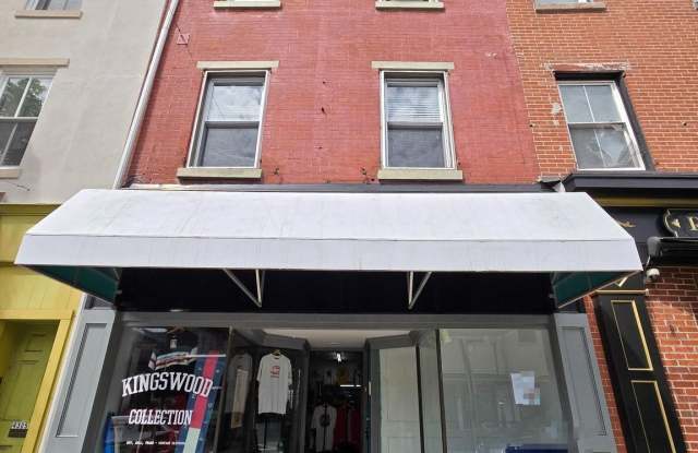 4303 MAIN Street Gallery 2