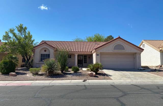 Sun City Summerlin - 55+ Community. Rare 2-bedroom photos photos
