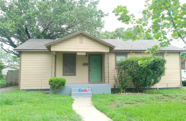 4026 Brentwood Drive photos photos