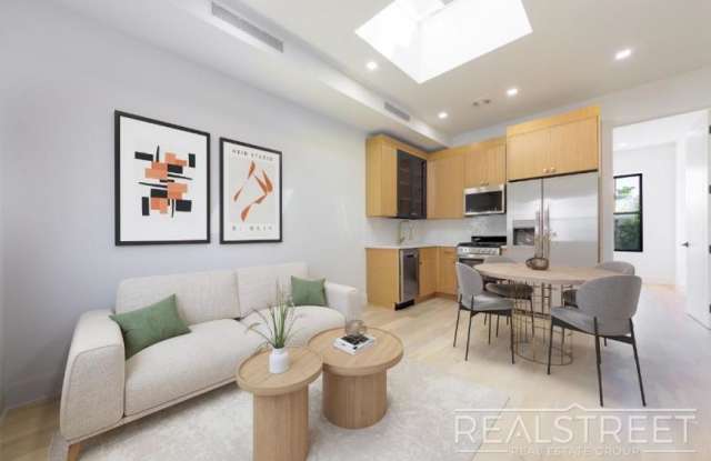 79 Willoughby Ave photos photos