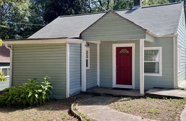 2577 Eastwood Drive Gallery 1