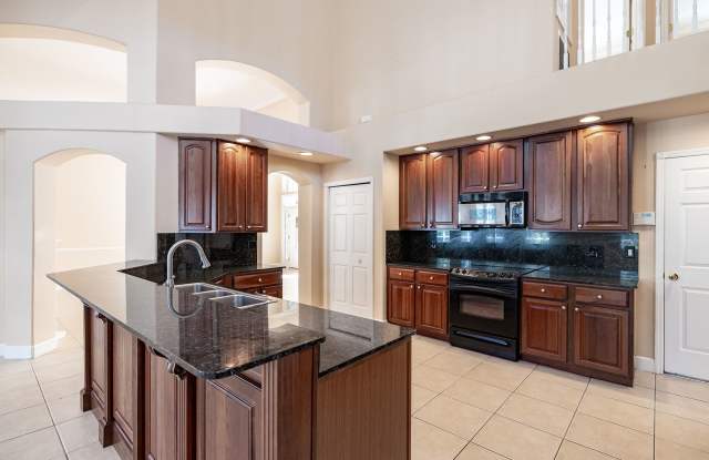 5028 Ashington Landing Drive Gallery 3