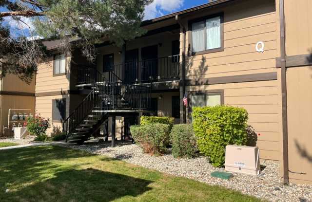 <b>One Bedroom Condo with Den in Southeast Reno<br><b> photos photos <b>One Bedroom Condo with Den in Southeast Reno<br><b> photos photos