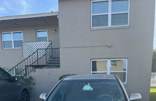 2 BEDROOM / 2 BATH APARTMENT (GOLDEN KEY APARTMENTS) NEAR THE FLORIDA MALL photos photos