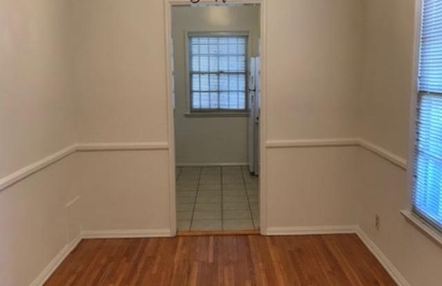 648 So. Dunsmuir Avenue, 648 Gallery 3