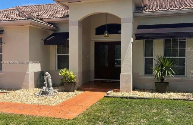 14343 SW 11th Ter - 14343 SW 11th Ter, Miami-Dade County, FL 33184