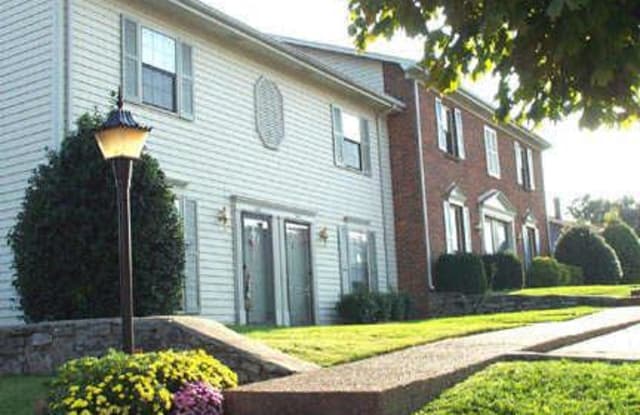 144 Academy - 144 Academy Sq, Nashville, TN 37210