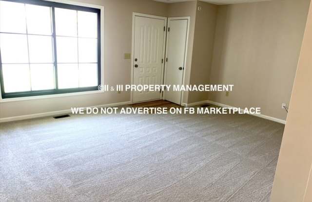 6011 North Harden Court Gallery 2