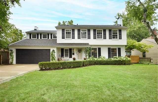 955 Wakefield Street photos photos