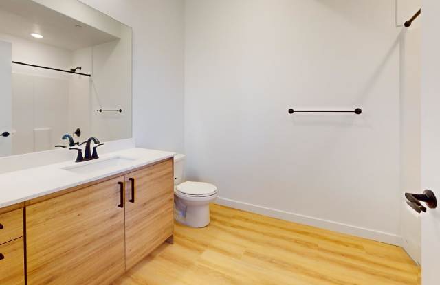 1108 W 250 S Unit 201 Gallery 4