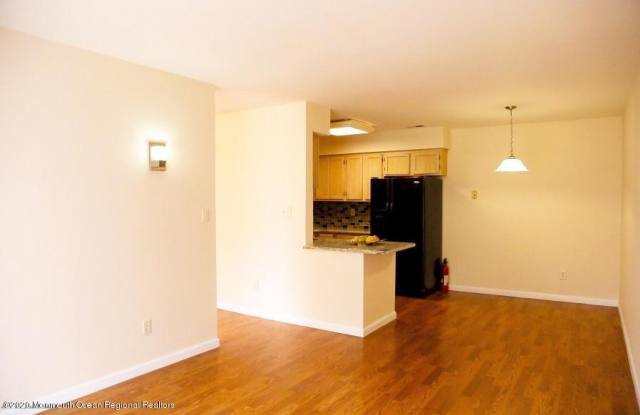 440 Indigo Court Gallery 3