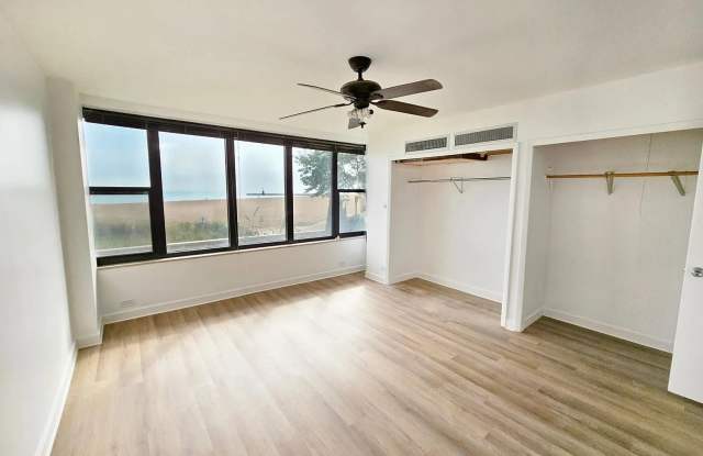 5801 N Sheridan Rd Apt 1D Gallery 4