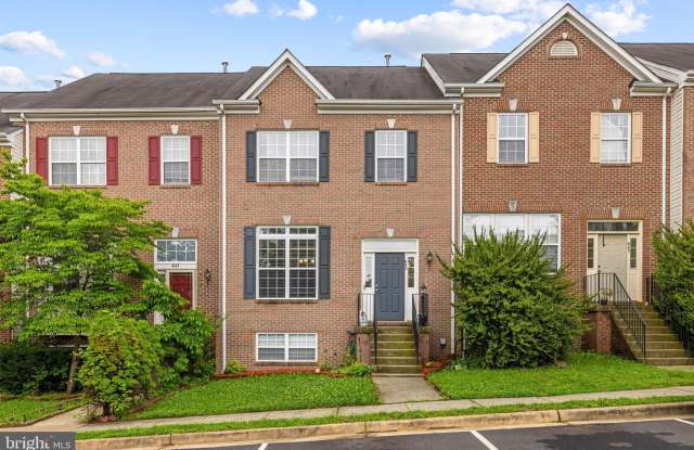 645 MCLEARY Square SE photos photos