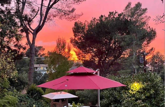 Furnished Modern 2-Bedroom, 2.5-Bath Single Family Home in Pasadena Unified School District photos photos