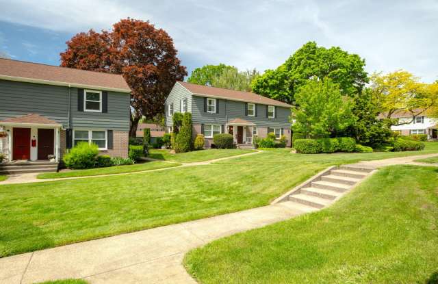 Mid Century Townhouse in Cedar Hills with Modern Amenities! photos photos Mid Century Townhouse in Cedar Hills with Modern Amenities! photos photos